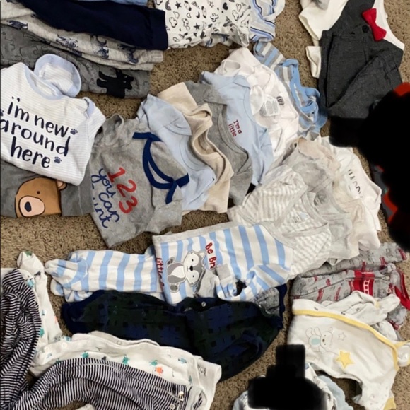 Baby boy clothes sizes 0-12 months - Picture 2 of 8